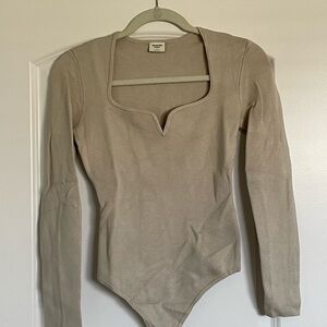 Elegant Beige Long Sleeve Bodysuit